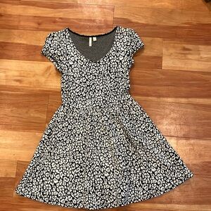 Frenchi black and white jersey A line dress with swing skirt